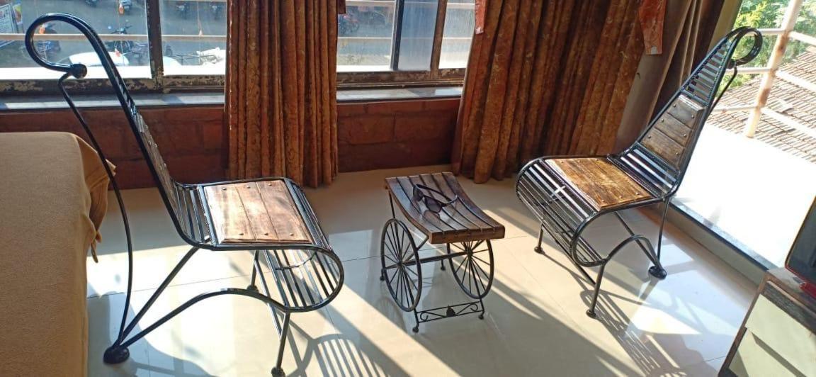On Point Plaza Bed & Breakfast Murud  Luaran gambar